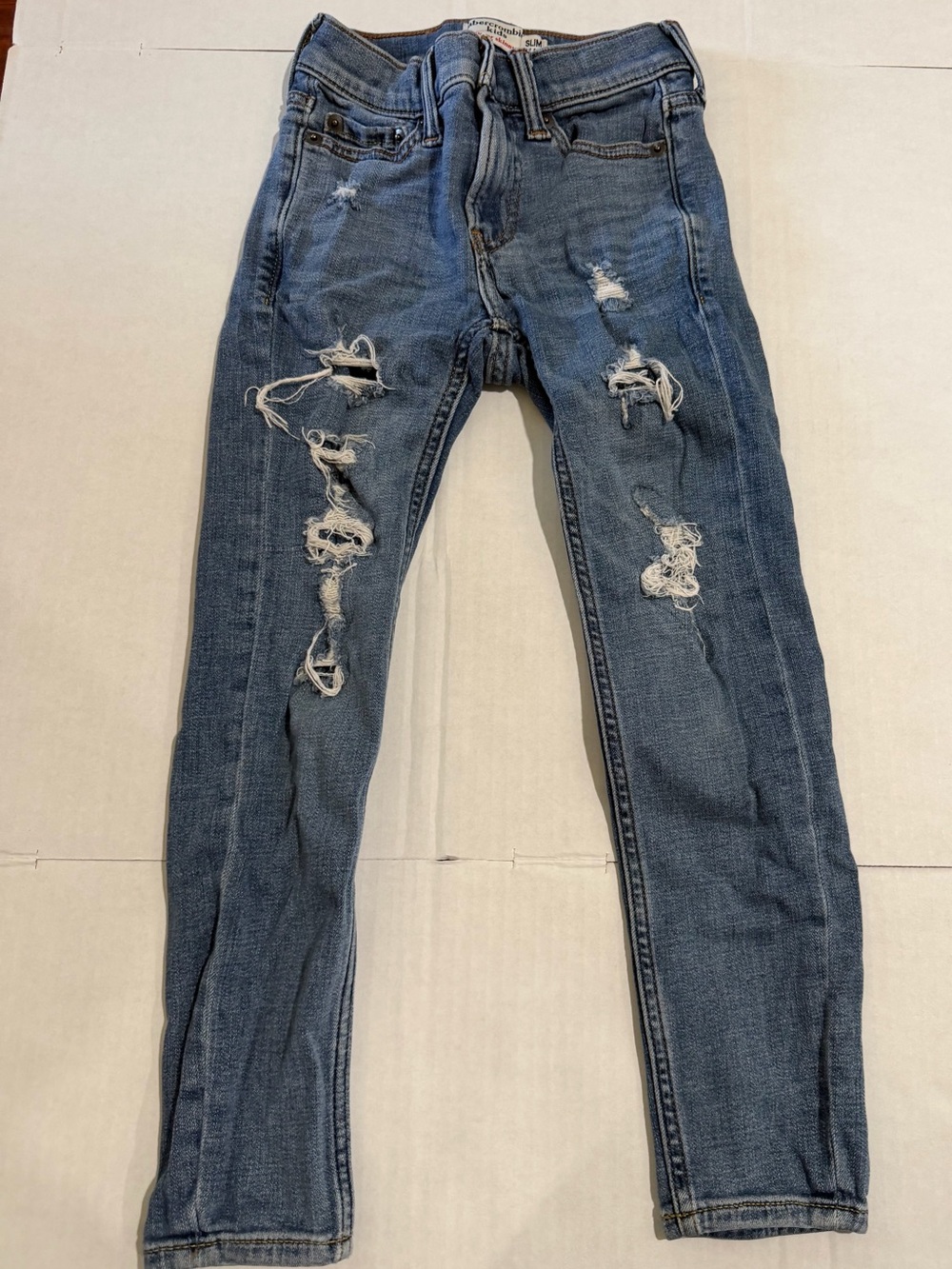 abercrombie kids Distressed Skinny Jeans - Blue